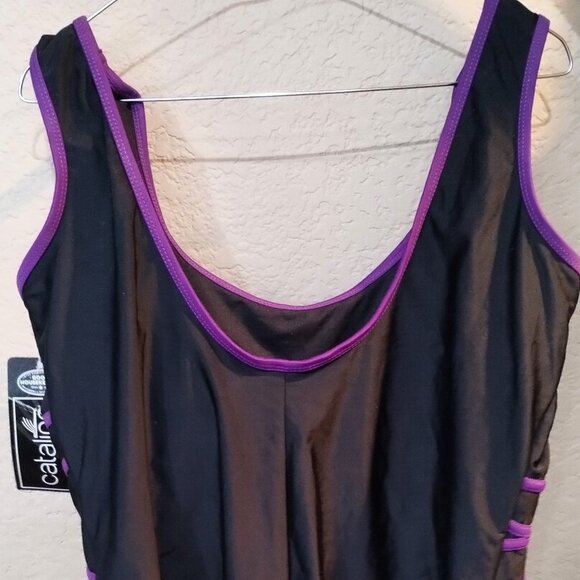 Black & Purple Bathing suite. Brand New.  Size  3X - Picture 2 of 5